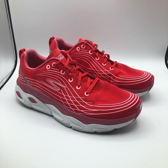 Skechers Men’s Max Cushioning Ultimate‎ Lightweight Running Shoes - Picture 1 of 11